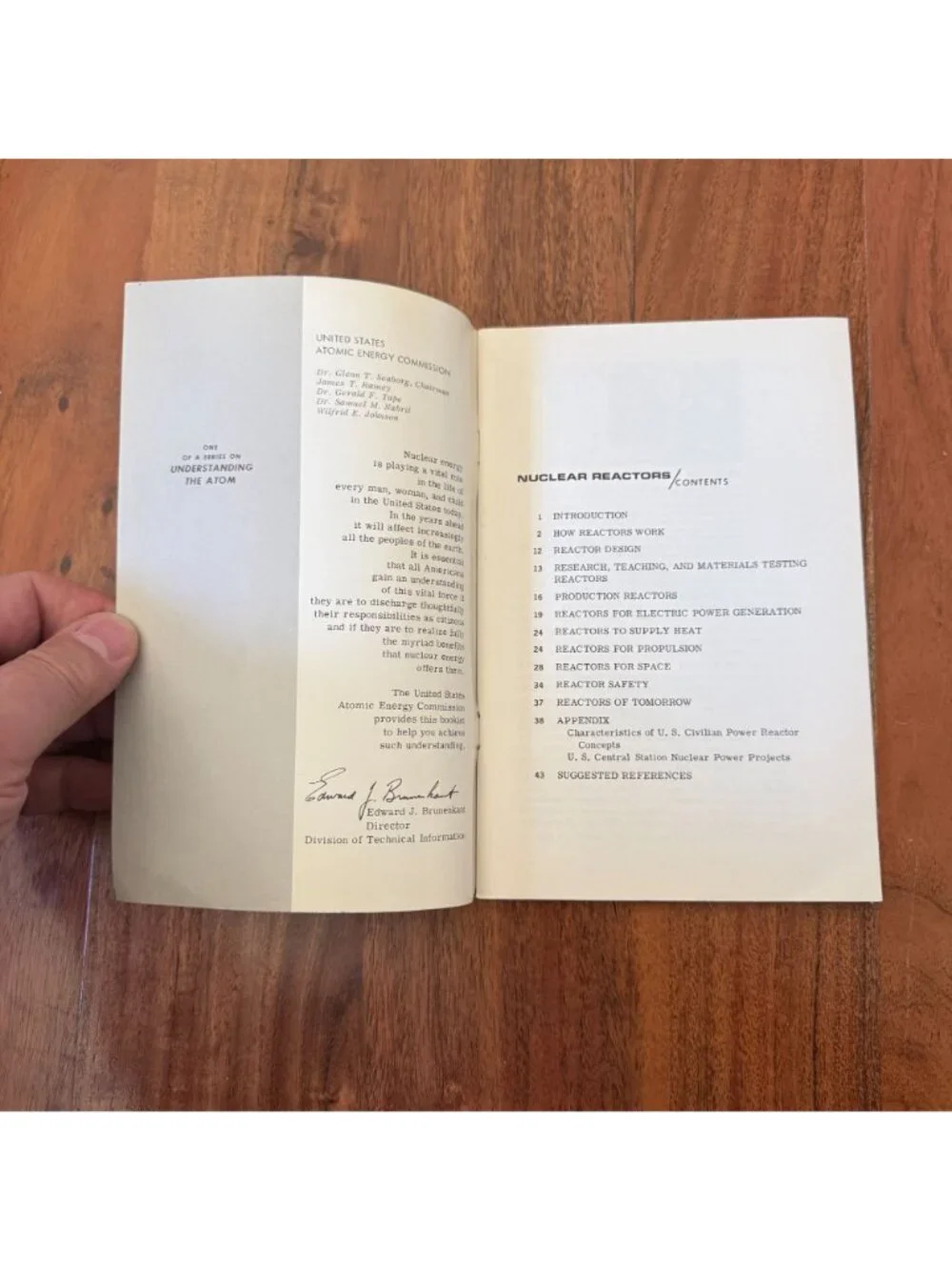 Nuclear Reactors Booklet US Atomic Energy Commission Understanding The Atom Book
